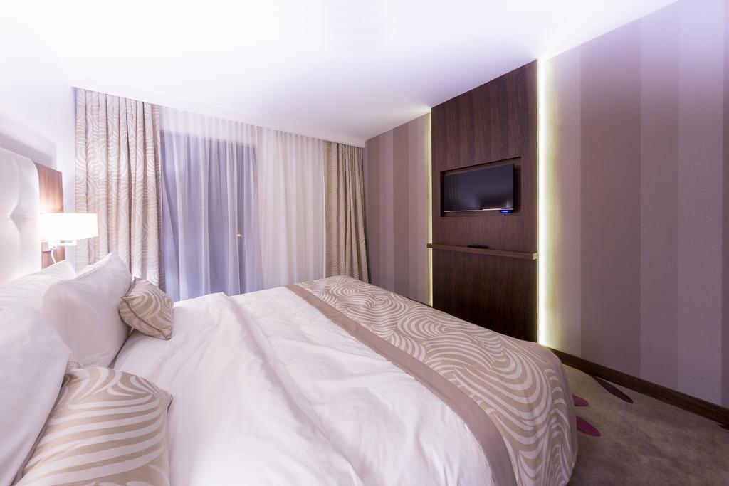 Hotel Transilvania Alba Iulia Dış mekan fotoğraf