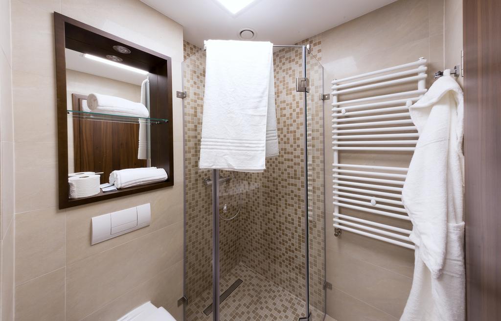 Hotel Transilvania Alba Iulia Oda fotoğraf