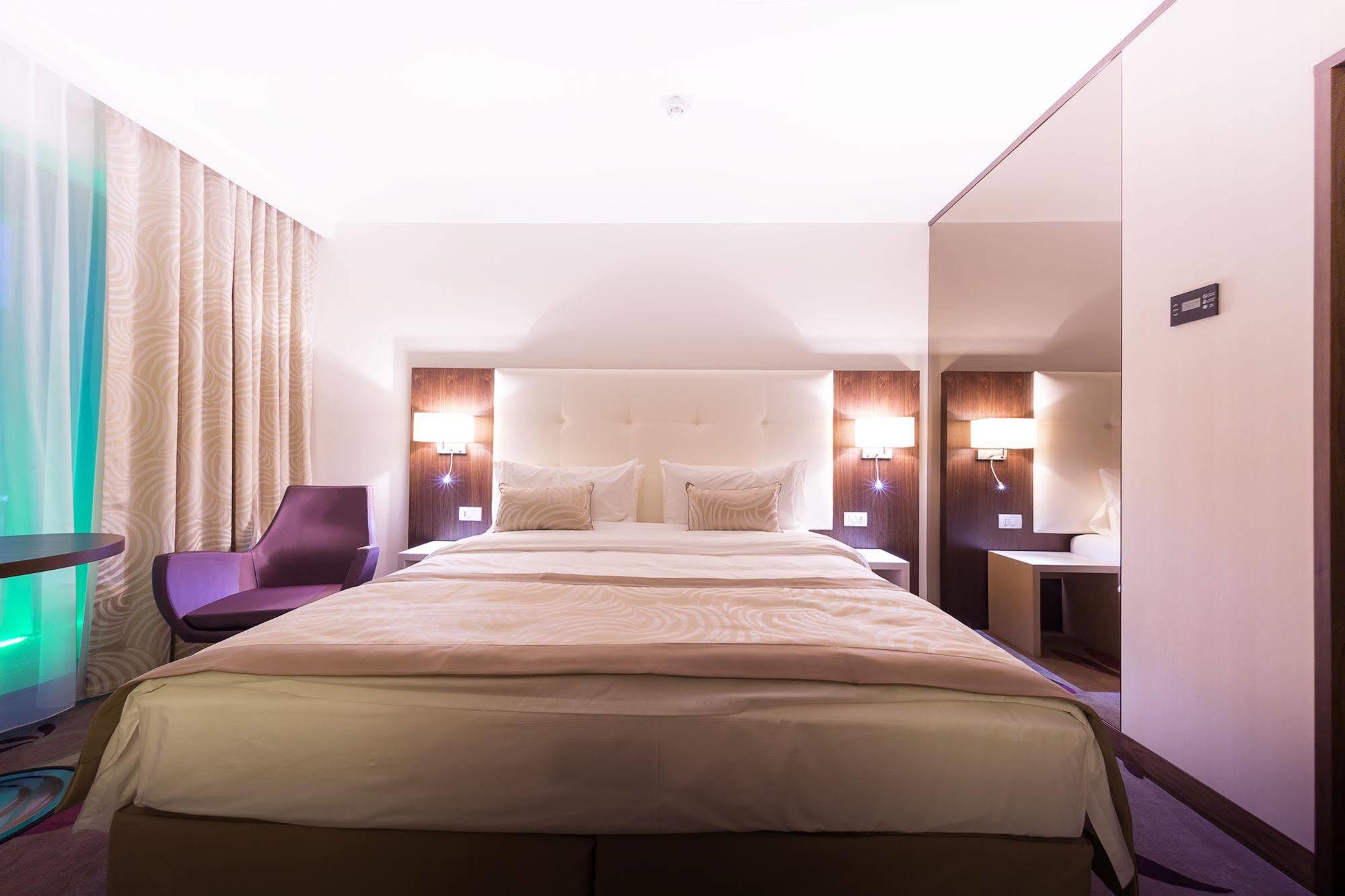 Hotel Transilvania Alba Iulia Dış mekan fotoğraf