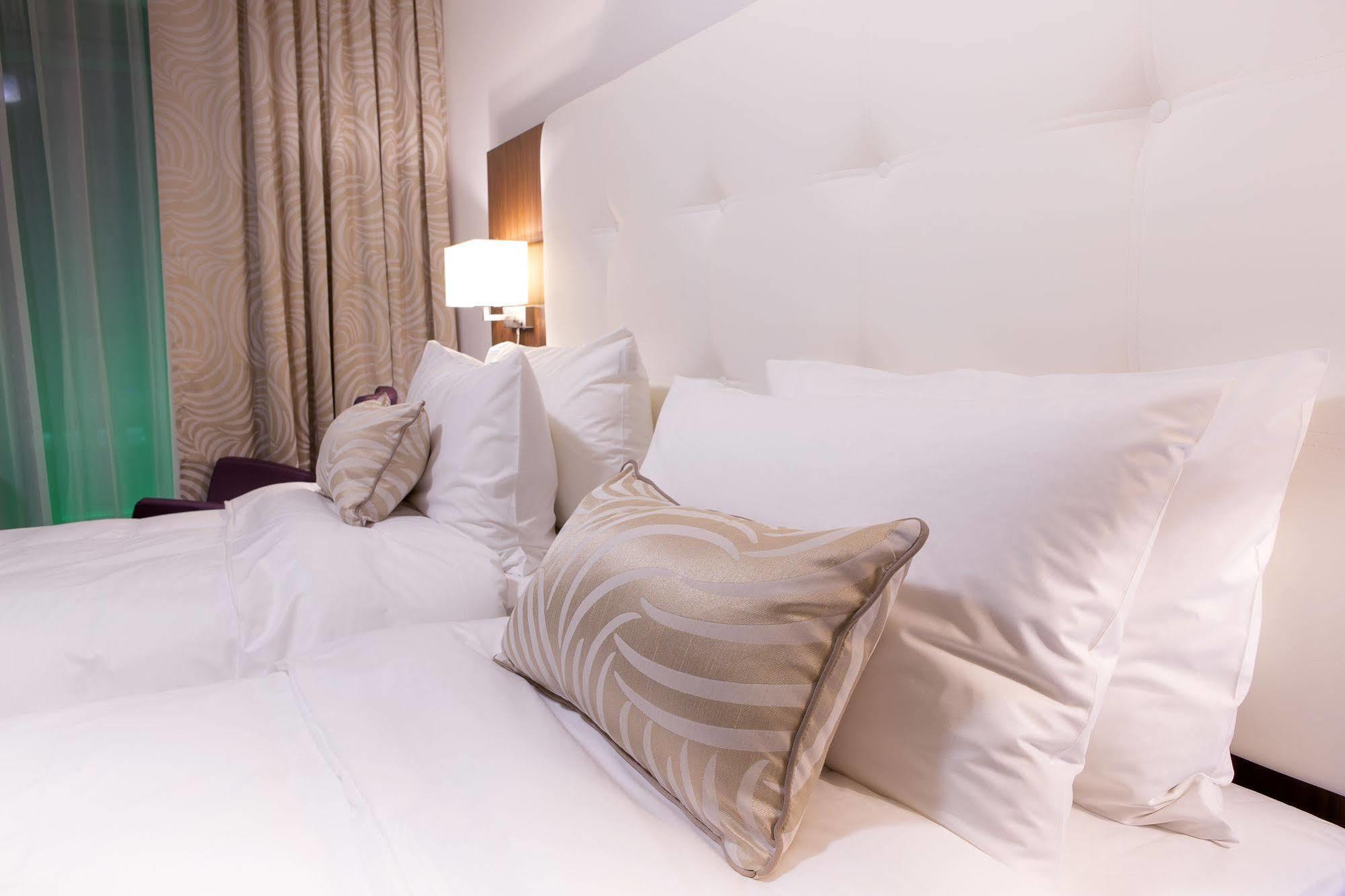 Hotel Transilvania Alba Iulia Dış mekan fotoğraf