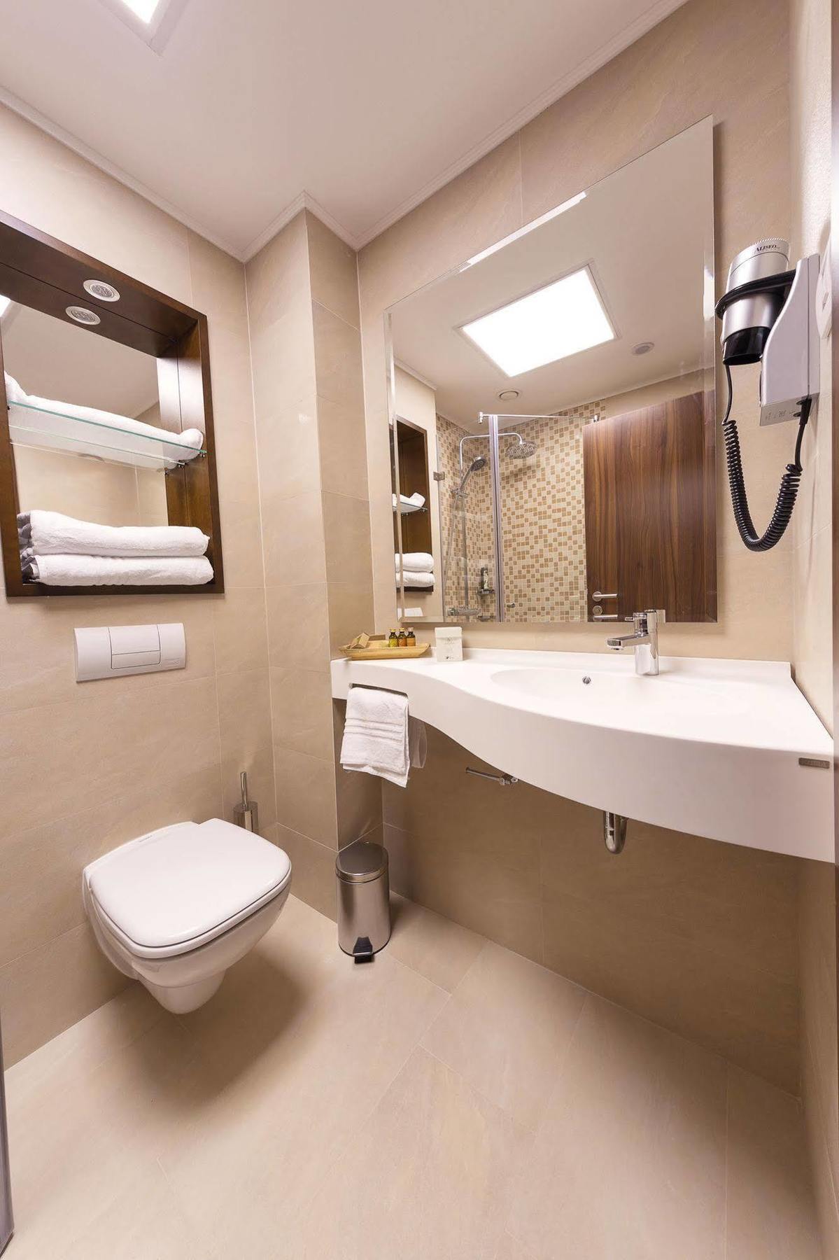 Hotel Transilvania Alba Iulia Dış mekan fotoğraf